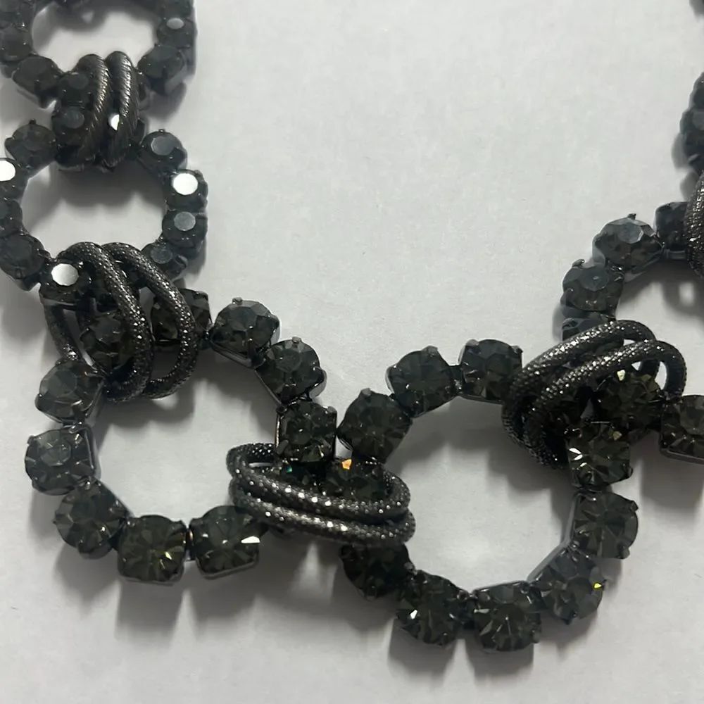 Gray necklace   - Picture 4 of 8